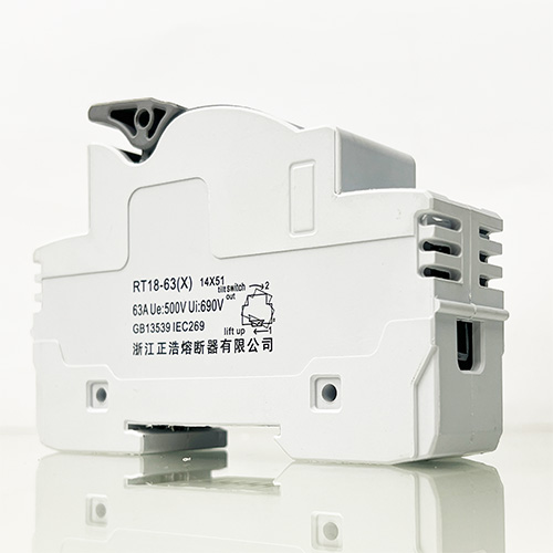 1000VDC 14X51 biztosíték csatlakozó