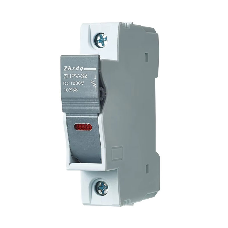 Miért függ össze a napelemes tömb biztonsága a megfelelő fotovoltaikus egyenáramú biztosíték kiválasztásával?