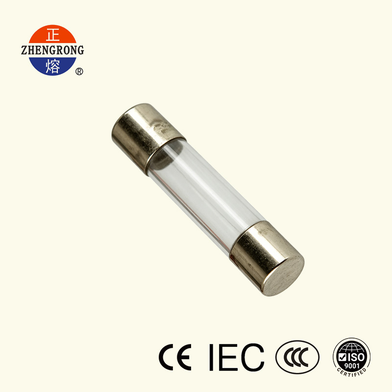 6*30mm-es 15A-es biztosíték 250V alacsony megszakítóképességgel
