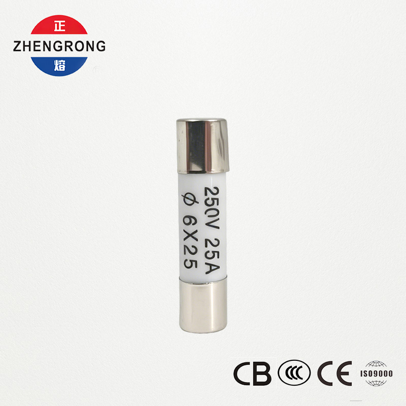 Nagy teljesítményű 6*25mm R057 25A biztosítékok tömeges vásárlóknak