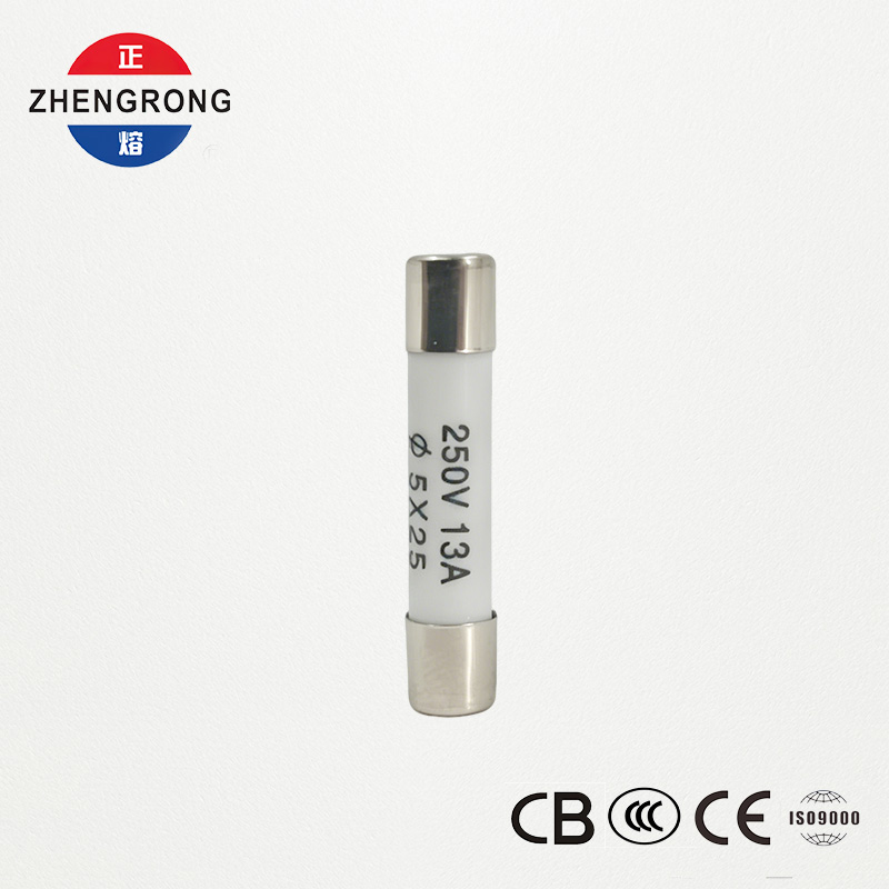 Kiváló minőségű 5x25 mm-es R055 13A biztosítékok nagykereskedelmi vásárlóknak