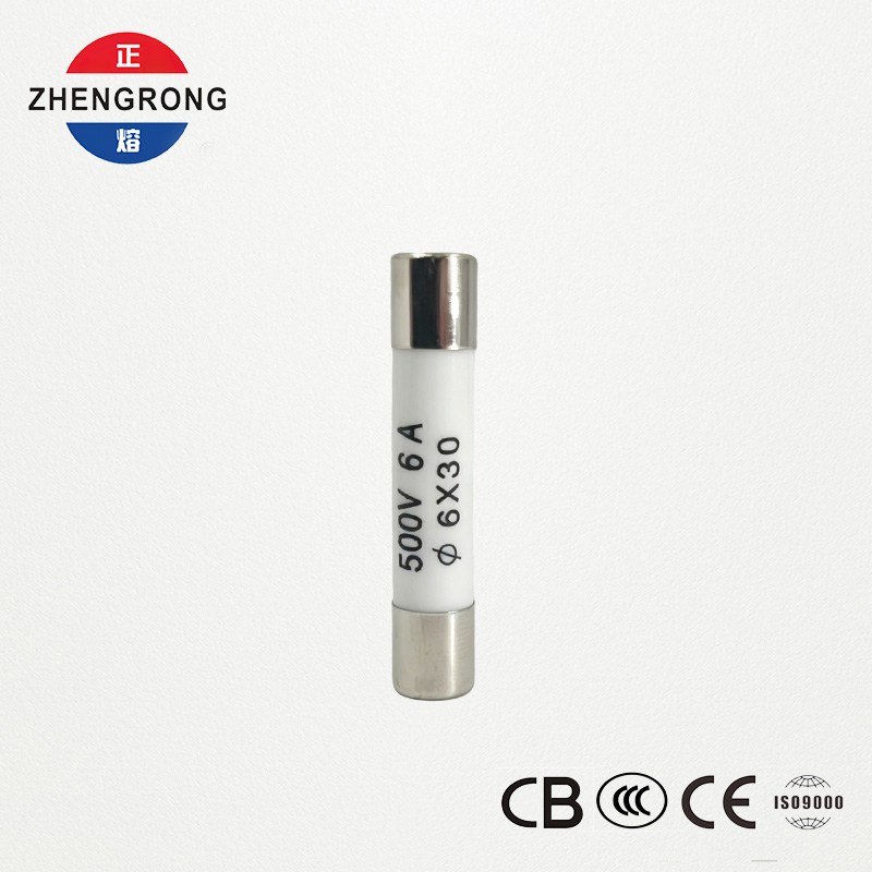 Kiváló minőségű 6 * 30 mm-es R058 6A biztosítékok nemzetközi forgalmazóknak